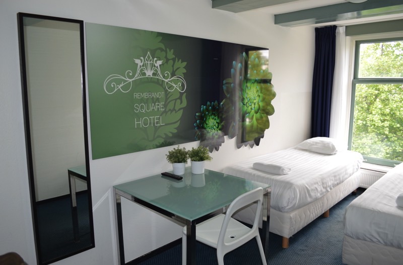 Triple room for three guests